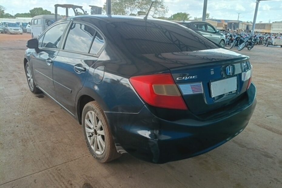 HONDA - CIVIC LXS leilão de veiculos apreendidos