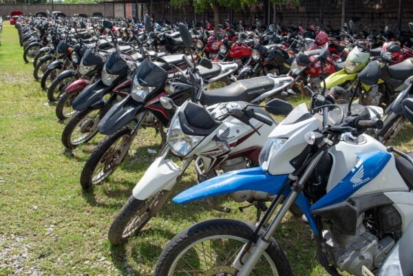 motos Leilão Detran com 2.916 Veículos