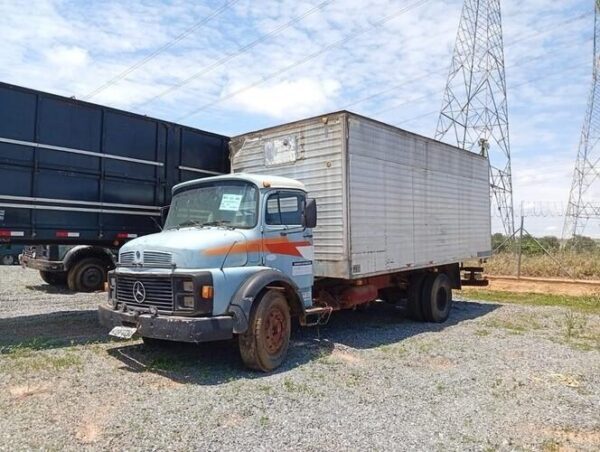 MERCEDES BENS Leilão do Tribunal de justiça tem caminhonete Silverado, Hilux, ranger e Caminhão