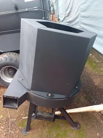 MOEDOR DE FENO R-MF 100 Leilão Agro Auriverde