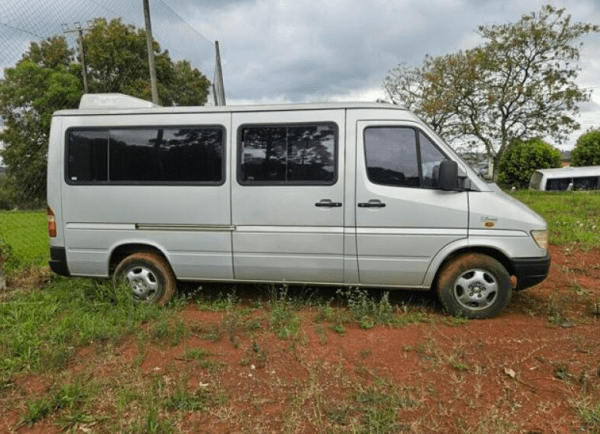 Mercedes BENZ 312 D SPRINTER leilão de viaturas da Polícia Militar