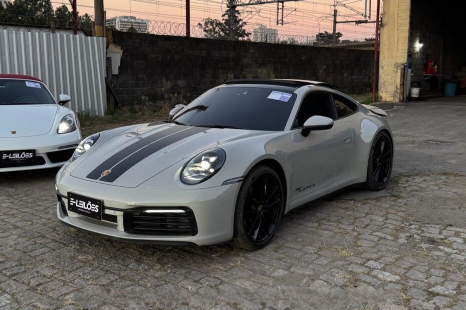 Porsche 911 Carrera Leilão de Combate ao trafico de drogas