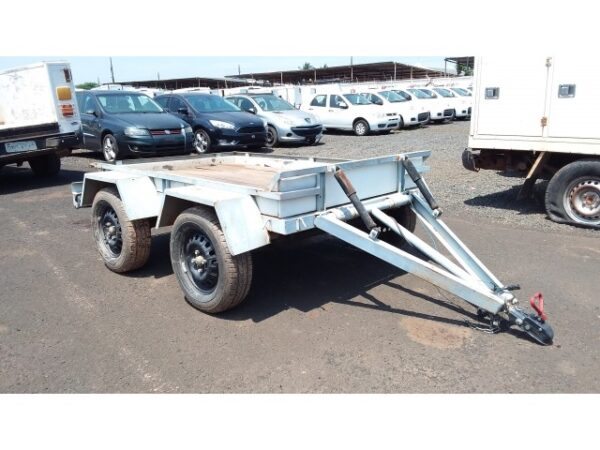 REBOQUE RONE RCA 2E Leilão renovação de frota de companhia elétrica