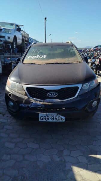SUV KIA SORENTO EX2 leilão de combate ao tráfico de drogas