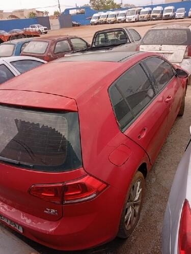 VOLKSWAGEN - GOLF COMFORTLINE Leilão do Tribunal de justiça tem SUV e carros de luxo