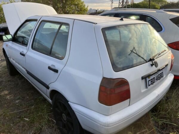 Volkswagen GOLF Leilão de transito em Campinas SP tem 384 veículos
