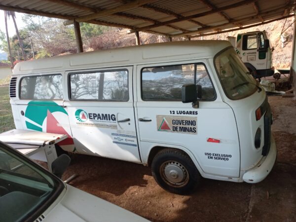Volkswagen KOMBI LOTAÇÃO Leilão da Epamig