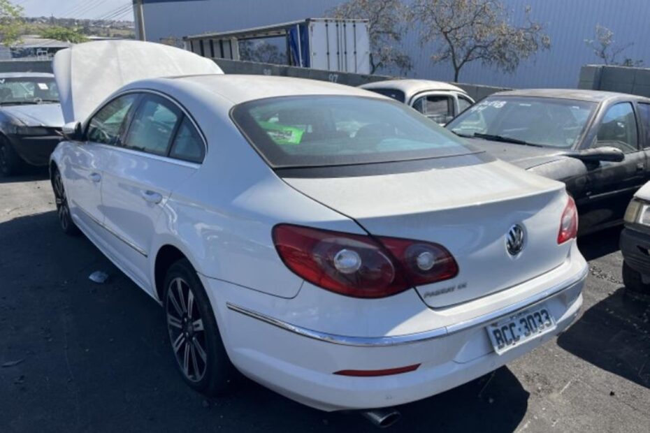 Leilão Explosivo da Emdec em Campinas: Passat CC por R$ 8 Mil, Kombi por R$ 864 e Motos por R$ 350 – Última Chance Antes do Natal!