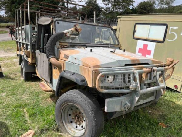 AGRALE 4X4 MARRUÁ AM1 Leilão do Exército reúne 22 picapes 4x4