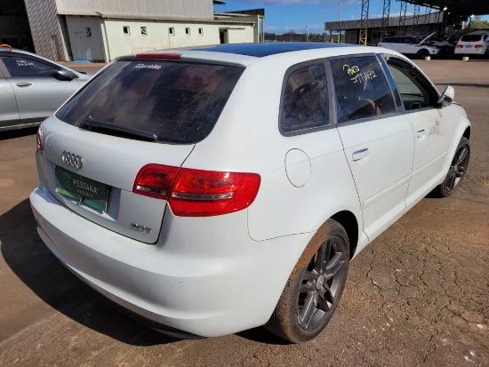 Audi A3 SPB 2.0T FSI Leilão de Seguradora tem carro de Luxo e motos premium