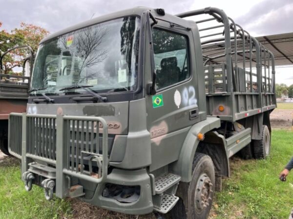 CAMINHÃO MERCEDES-BENZ EMP GE ATEGO leilão de veiculos execito