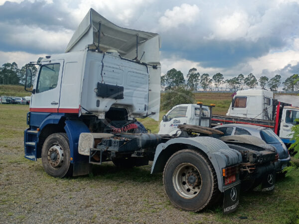 Caminhão Mercedes BENZ AX0R Leilão do DER São Paulo