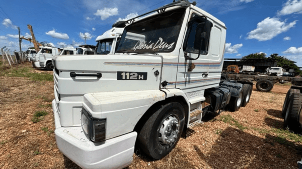 Cavalo Mecânico Scania T 112 HS 4x2 Leilão do Agronegócio em São Paulo