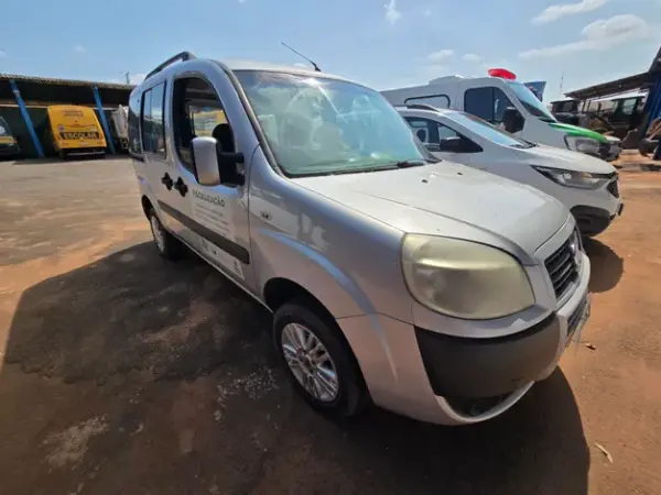 FIAT DOBLO ESSENCE Leilão da Prefeitura do Paraná