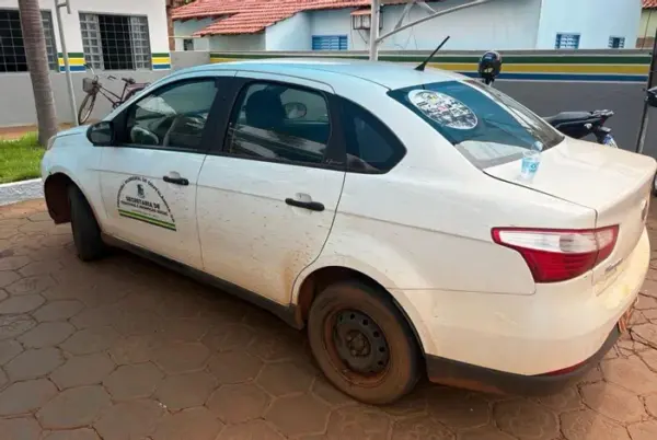 FIAT SIENA ATTRACT leilão veiculos de prefeitura