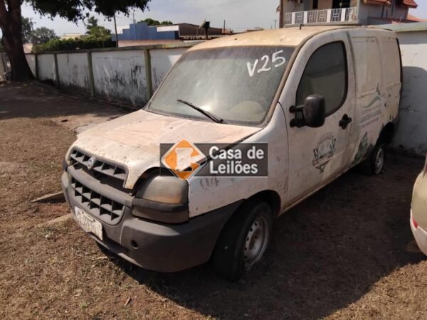 FURGÃO - FIAT DOBLO CARGO Leilão de veiculos prefeitura