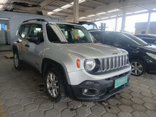 Jeep Renegade SPORT Leilão com 198 veículos retomados