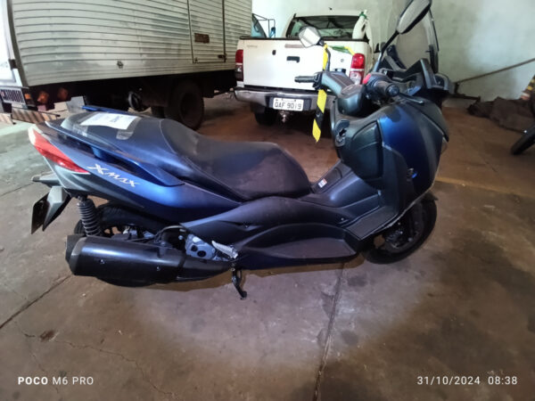 Moto YAMAHA XMAX leilão de combate ao tráfico de drogas
