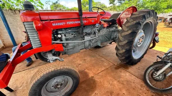 TRATOR MASSEY FERGUSON 65 XLeilão do Agronegócio em São Paulo