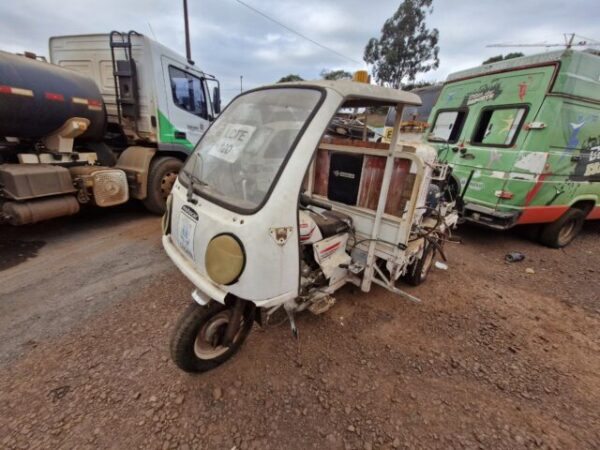 TRICICLO MOTOCAR Leilão da Prefeitura de Cascavel
