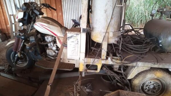 Triciclo utilitário carreta SANDI Leilão veiculos prefeitura