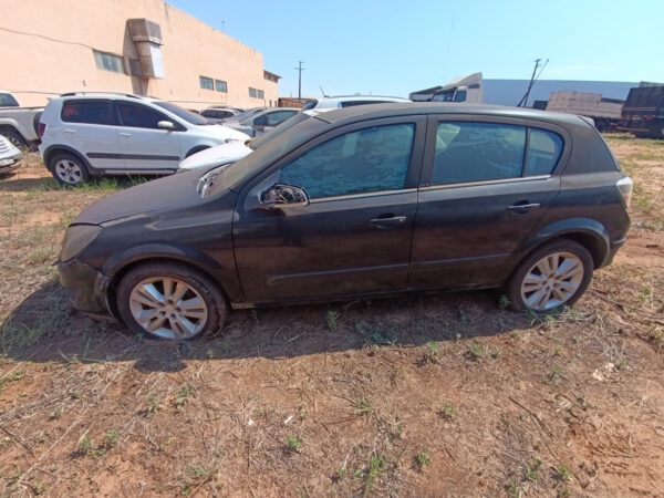 VECTRA HATCH 4P GT-X Leilão de apreensões da Polícia Federal