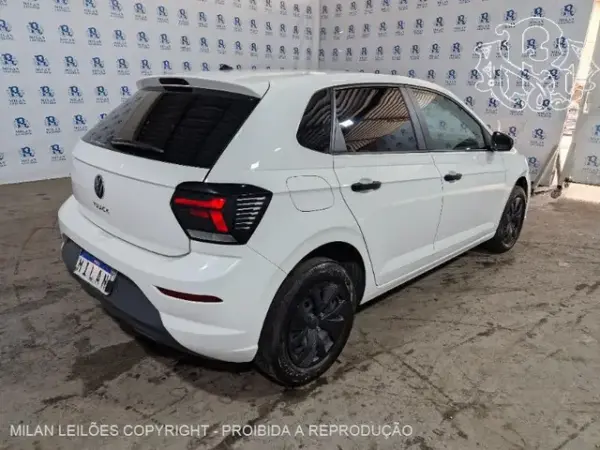 VW POLO TRACK Leilão de veículos retomados de financiamento em São Paulo