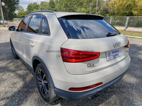 AUDI Q3 Leilão do Banco BV