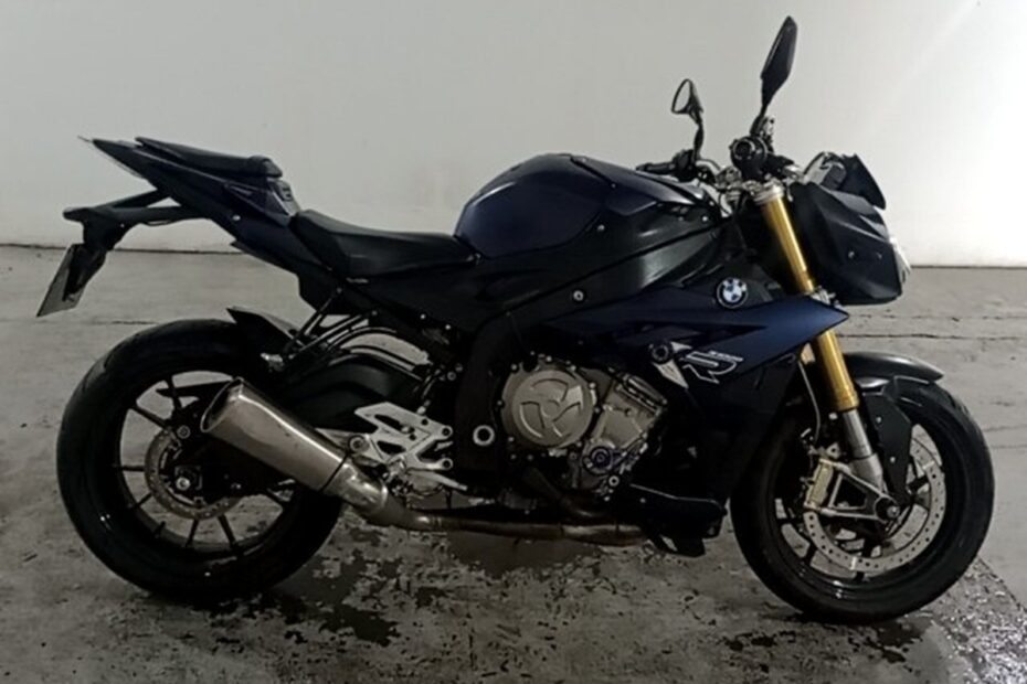 BMW S1000 RR Motos e Carros de Luxo em Até 60x leilão de veiculo em são paulo