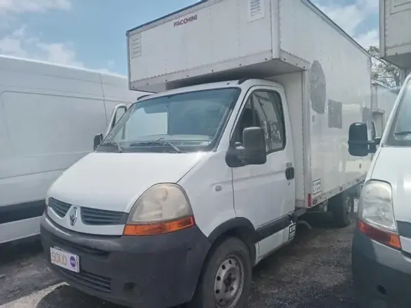 CAMINHÃO BAÚ RENAULT MASTER Leilão da Pepsico traz Caminhão Baú com lances a partir de R$ 2.500
