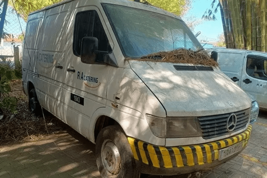 caminhão furgão MERCEDES-BENZ 310D SPRINTER Leilão de Frota Logística