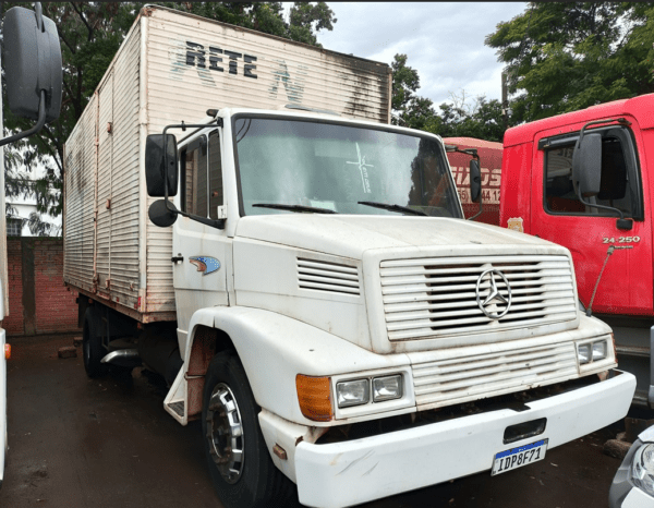 CAMINHAO M BENZ L Leilão da Receita Federal