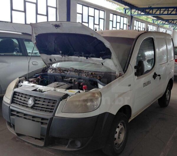 Fiat Doblo Ambulância Leilão da Prefeitura de Itabira MG Sprinter a R$ 11 mil e Caminhão Iveco a partir de R$ 25 mil - Copia