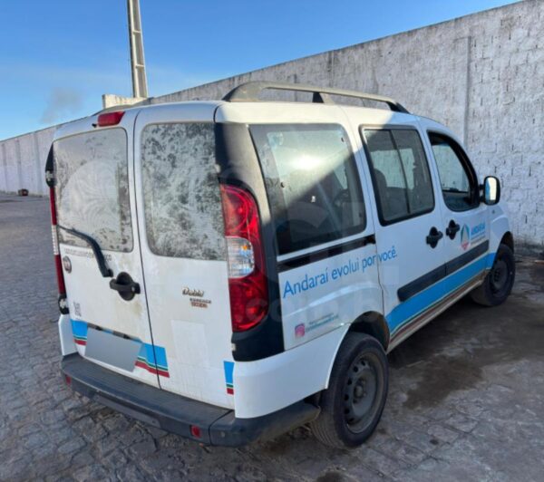 Fiat Doblo Essence 7L E Leilão de veiculos prefeitura