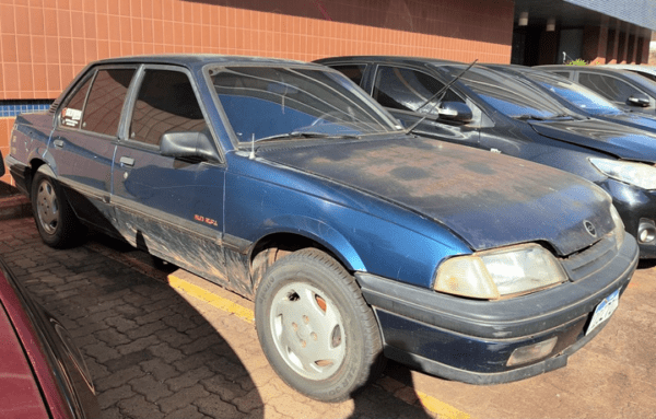 GM MONZA GLS leilão de veiculos da receita federal