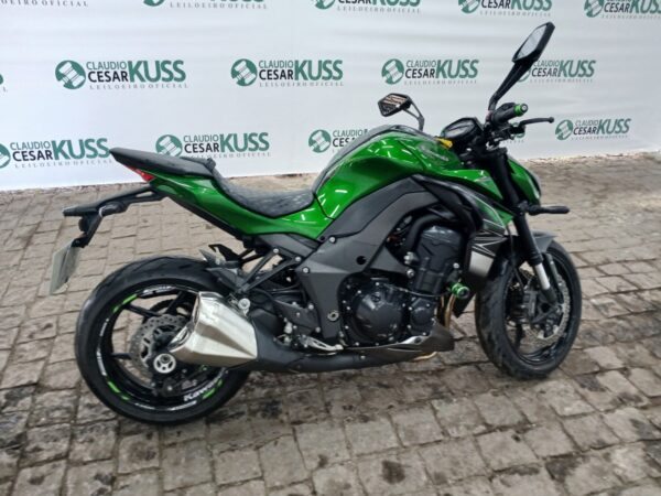 KAWASAKI Z1000 Leilão de Veículos Retomados