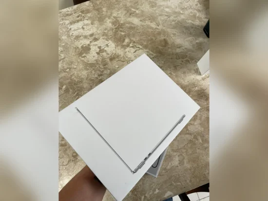 Macbook M4 256GBLeilão de Logística Reversa