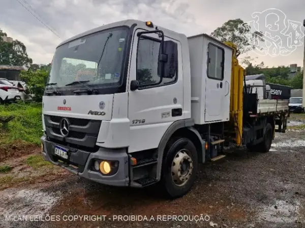 Mercedes BENZ ATEGO 1719 MUNCK Leilão de banco e frota em São