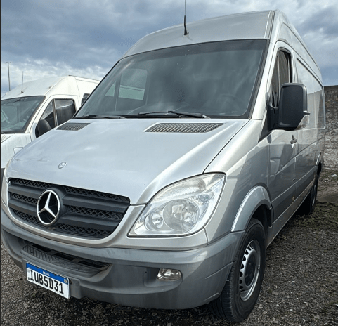 VAN Mercedes BENZ Sprinter Leilão da Receita Federal