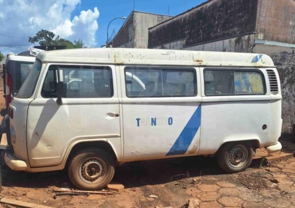 Volkswagen Kombi Lotação Leilão veiculos de prefeitura