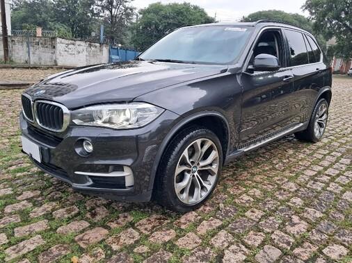 BMW - X5 XDRIVE M50d 3.0 Diesel Leilão de veículos retomados de financiamento do Banco Santander