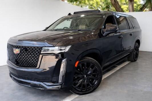 CADILLAC ESCALADE 6.2 V8 Leilão de veículos retomados de financiamento do Banco Santander