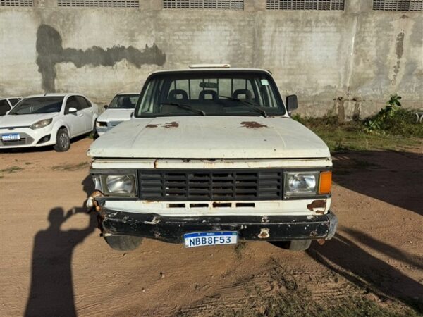 Caminhonete CHEVROLET D-20 leilão de veiculos detran