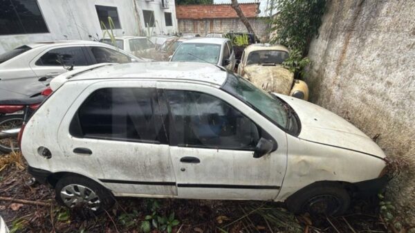 FIAT PALIO EX Leilão veiculos de apreensões da policia Civil