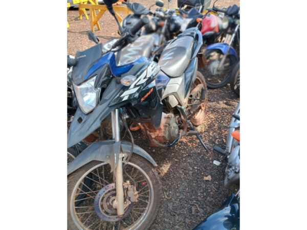 HONDA XRE 190 leilão de apreenções de transito