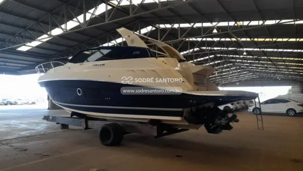 Lancha Triton Yachts leilão da Vara Criminal de SP