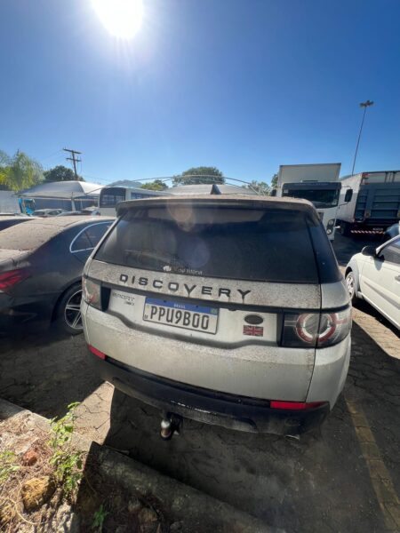 Land Rover Discoveri Sport leilão de veiculos apreendidos