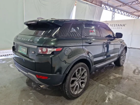 Land Rover Evoque PURE Bradesco realiza leilão de veículos retomados com carro Elétrico e Tratores