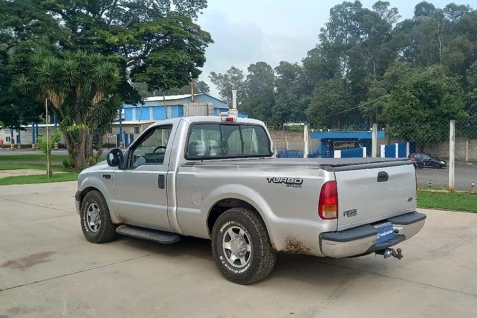 Leilão veiculos da Vara Criminal de SP FORD F250 XLT 4x4