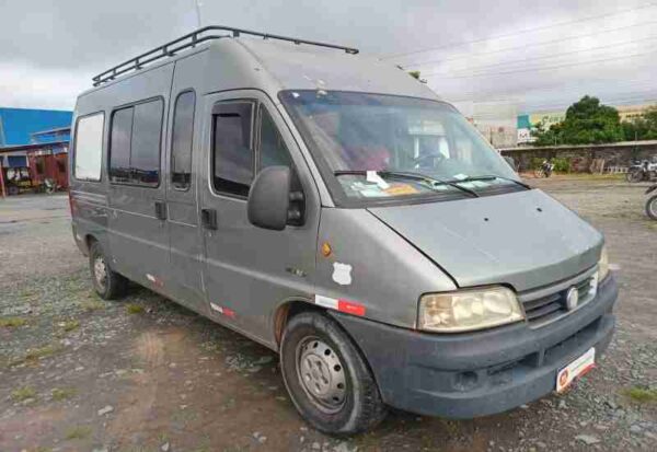 MICROONIBUS FIAT DUCATO leilão de veículos TRT